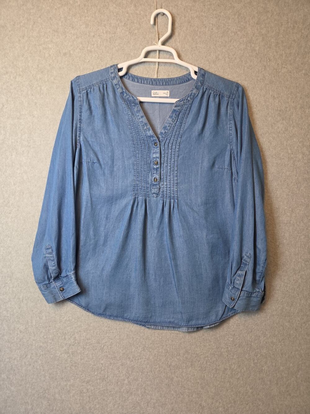 Croft & Barrow Blue Chambray LS Pintuck Henley Popover Blouse Women's Plus 1X